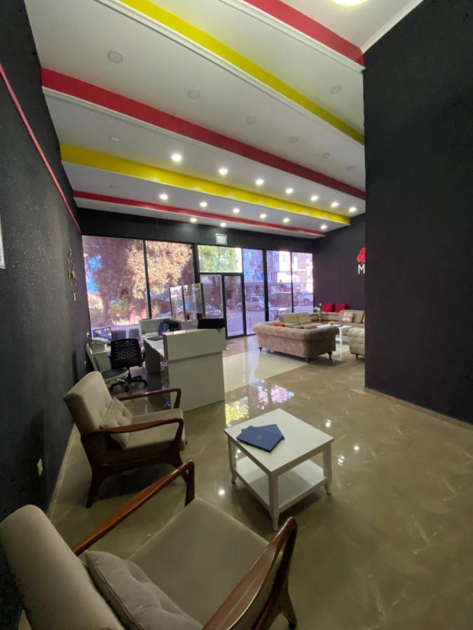 Hotel My Rose บาทูมิ ภายนอก รูปภาพ